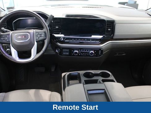 Used 2025 GMC Sierra 1500 SLT AWD/4WD image 8