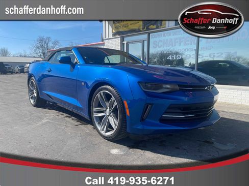 Used 2018 Chevrolet Camaro LT image 1