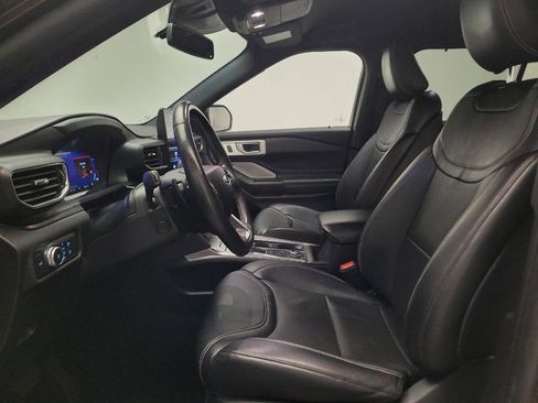 Used 2020 Ford Explorer ST w/ Premium Technology Package AWD/4WD image 17