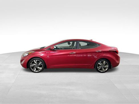 Used 2014 Hyundai Elantra Limited w/ Option Group 03 FWD image 3