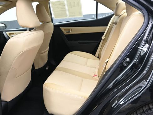 Used 2019 Toyota Corolla LE image 12