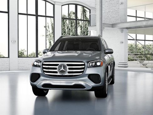 New 2026 Mercedes-Benz GLS 450 4MATIC image 42