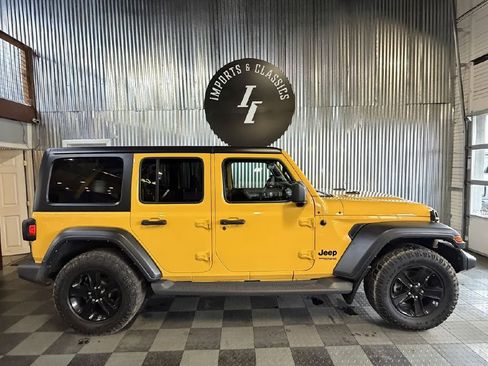 Used 2021 Jeep Wrangler Unlimited Sport AWD/4WD image 7