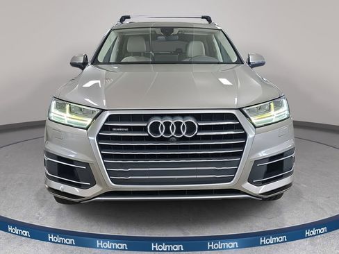 Used 2017 Audi Q7 3.0T Premium Plus w/ Premium Plus Package image 3