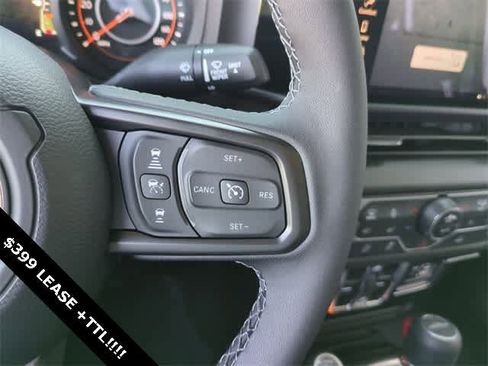 New 2025 Jeep Gladiator Sport image 24