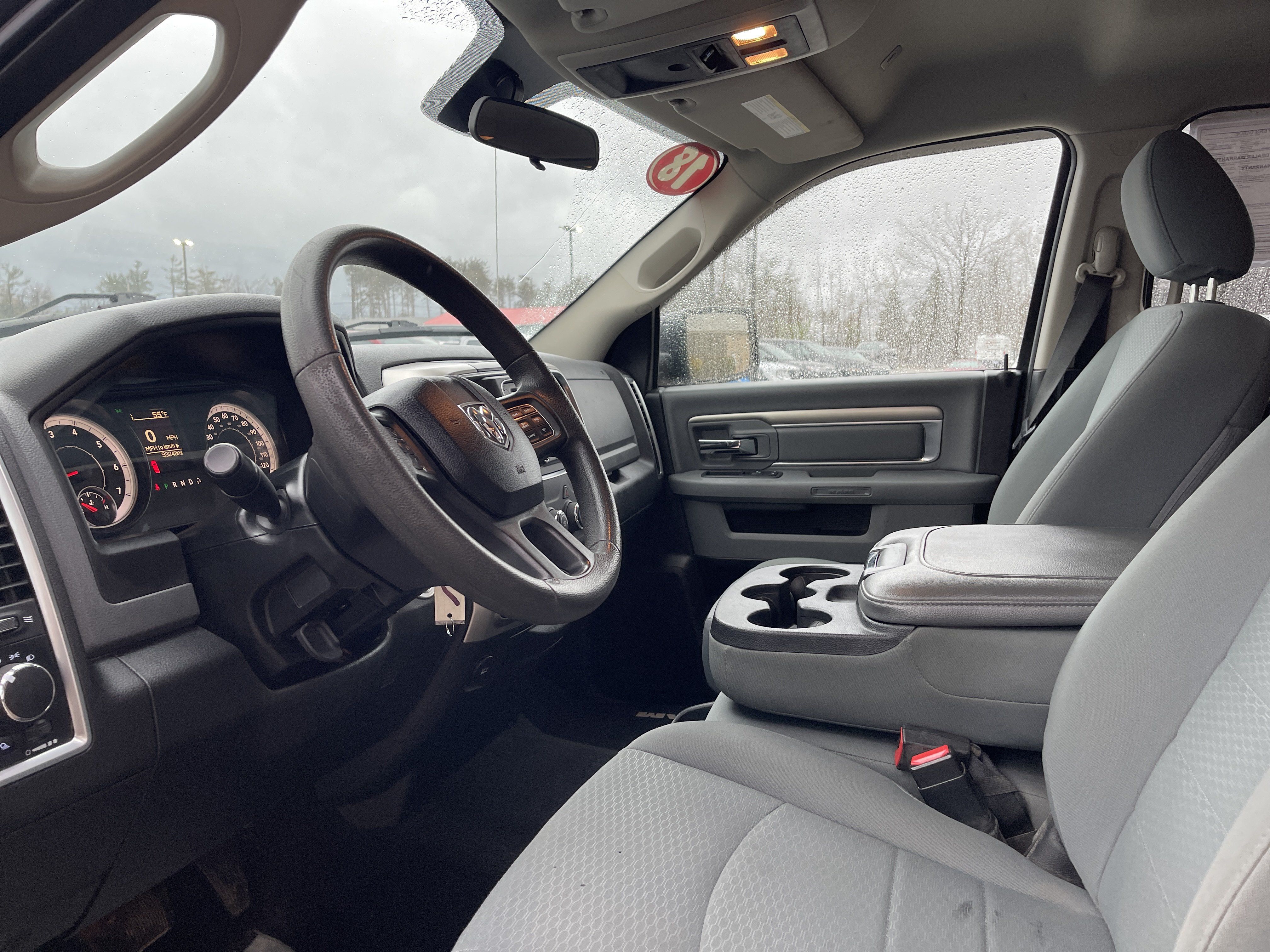 Used 2018 RAM 1500 Classic SLT AWD/4WD image 11