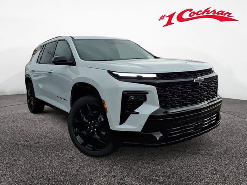 New 2026 Chevrolet Traverse RS w/ LPO, Floor Liner Package image 1