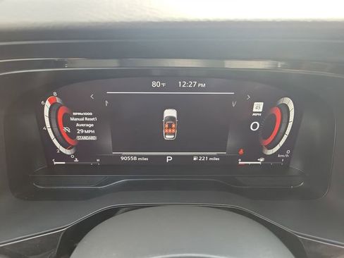 Used 2022 Nissan Pathfinder Platinum w/ Cargo Package image 26