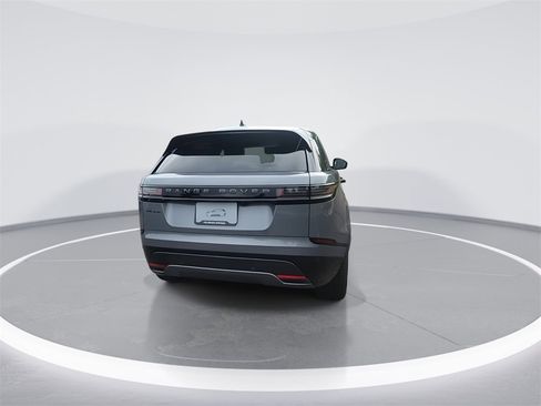 New 2026 Land Rover Range Rover Velar Dynamic SE image 3