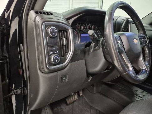 Used 2019 Chevrolet Silverado 1500 LT w/ Texas Edition image 18