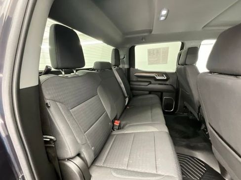 Used 2022 Chevrolet Silverado 1500 LT AWD/4WD image 14