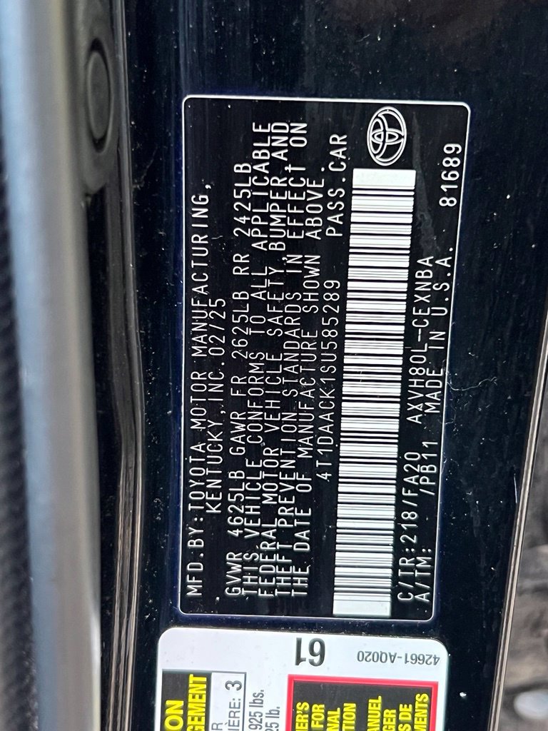 Used 2025 Toyota Camry LE FWD image 34