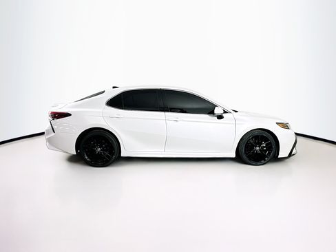 Used 2024 Toyota Camry XSE w/ Navigation Package FWD image 10