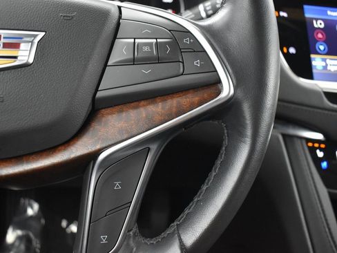 Certified 2024 Cadillac XT5 Premium Luxury w/ LPO, Floor Liner Package image 17