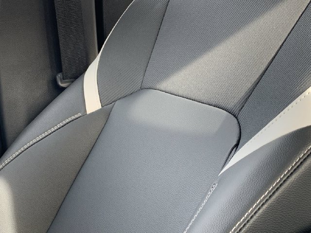 Used 2026 Toyota Camry SE FWD image 12