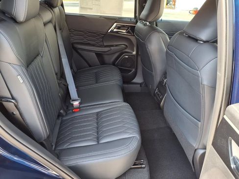 Used 2026 Mitsubishi Outlander SEL FWD image 10