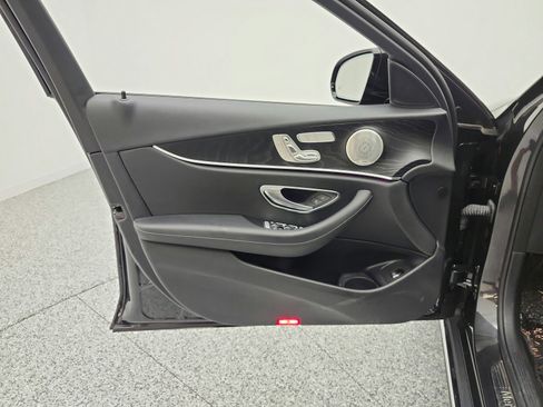 Used 2023 Mercedes-Benz E 450 4MATIC All-Terrain Wagon image 15