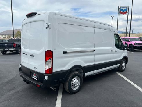 New 2026 Ford Transit 250 148 Medium Roof Extended AWD image 7