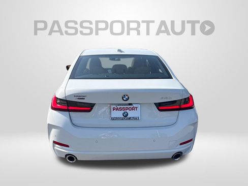 New 2026 BMW 330i xDrive Sedan w/ Convenience Package AWD/4WD image 5