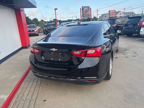 Used 2018 Chevrolet Malibu LS FWD image 6