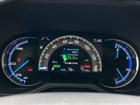 Used 2025 Toyota RAV4 XLE w/ Convenience Package AWD/4WD image 16