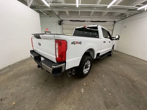 Used 2024 Ford F350 XLT image 6