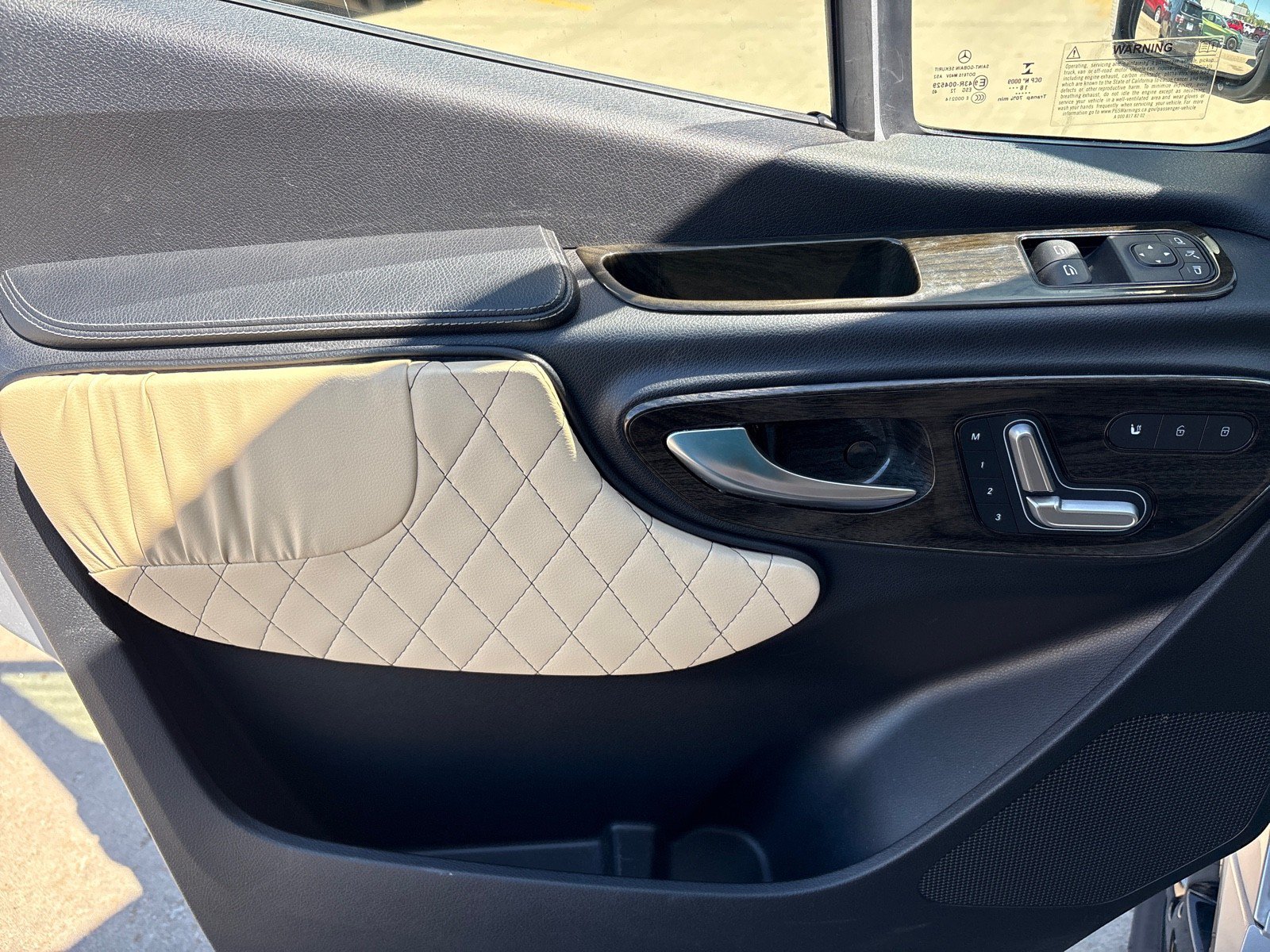 Used 2019 Mercedes-Benz Sprinter 144 image 17