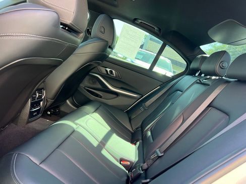 Used 2024 BMW 330e xDrive image 46