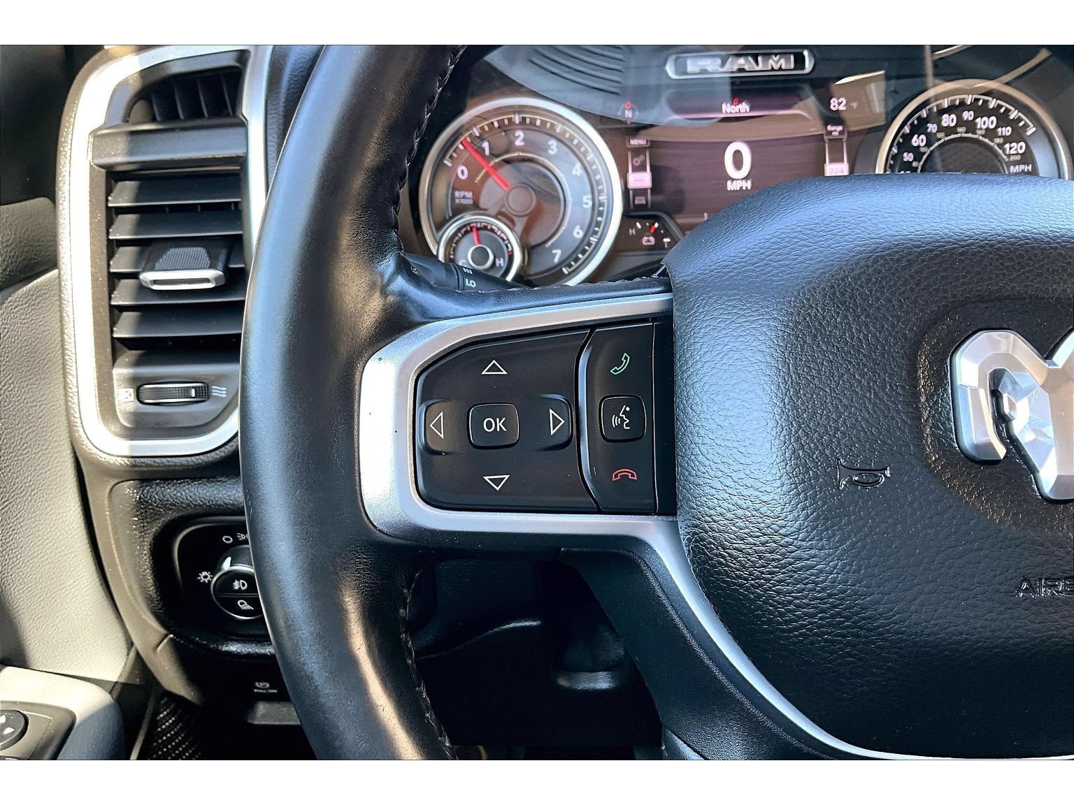 Used 2020 RAM 1500 Big Horn AWD/4WD image 11