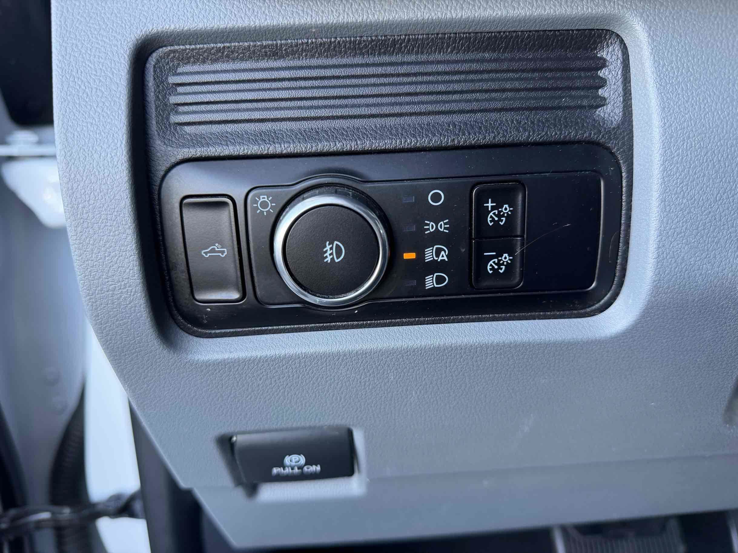 Used 2025 Ford F250 XLT w/ FX4 Off-Road Package AWD/4WD image 21