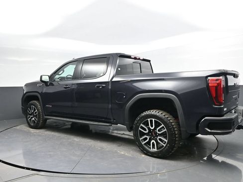 Used 2024 GMC Sierra 1500 AT4 w/ Technology Package AWD/4WD image 5