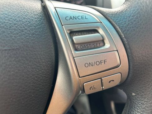 Used 2014 Nissan Altima 2.5 S FWD image 19