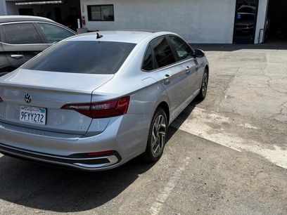 Used 2023 Volkswagen Jetta SEL