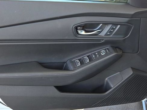 Used 2024 Honda Accord Sport image 15
