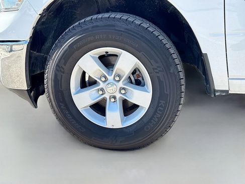 Used 2024 RAM 1500 Classic SLT AWD/4WD image 39