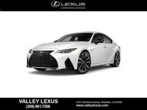 Used 2024 Lexus IS 300 w/ Premium Package RWD image 4