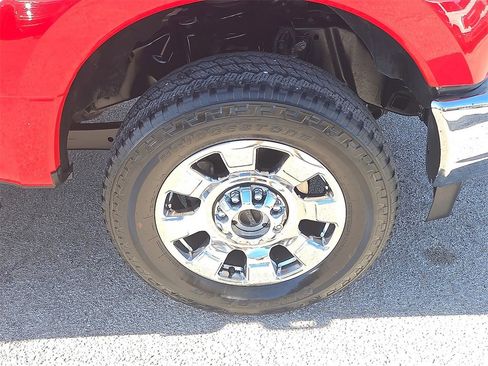 Used 2018 Ford F250 Lariat w/ Lariat Value Package image 7