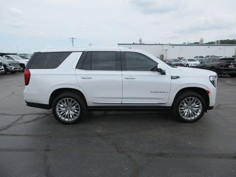 Certified 2024 GMC Yukon Denali w/ Max Trailering Package AWD/4WD image 5