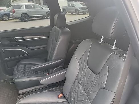 Certified 2024 Kia Telluride SX Prestige X-Line AWD/4WD image 10