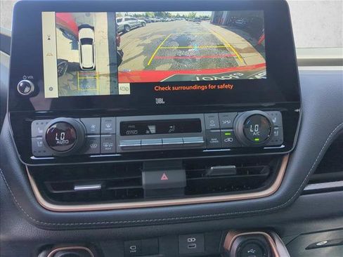 New 2026 Toyota Grand Highlander AWD Hybrid image 16