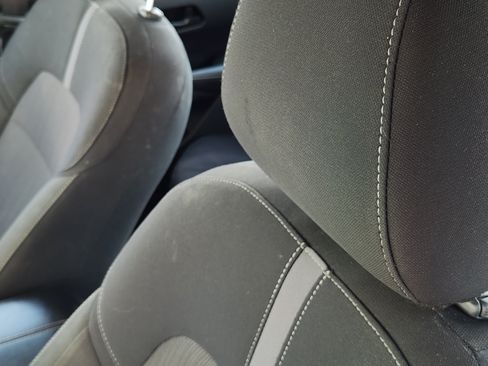 Used 2025 Nissan Sentra SV FWD image 16