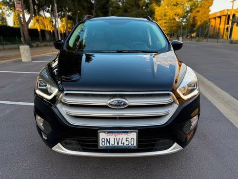 Used 2019 Ford Escape SEL FWD image 4