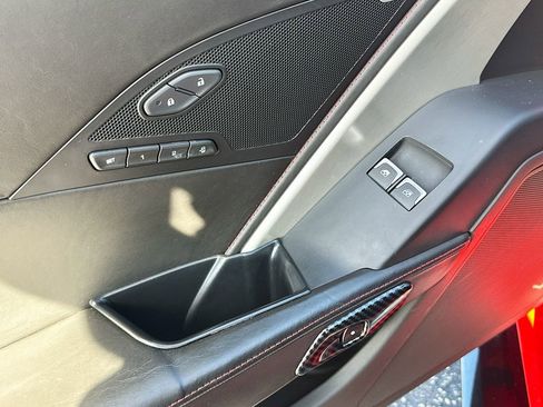 Used 2016 Chevrolet Corvette Z06 w/ 3LZ Preferred Equipment Group image 18