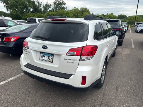 Used 2014 Subaru Outback 2.5i Limited AWD/4WD image 25