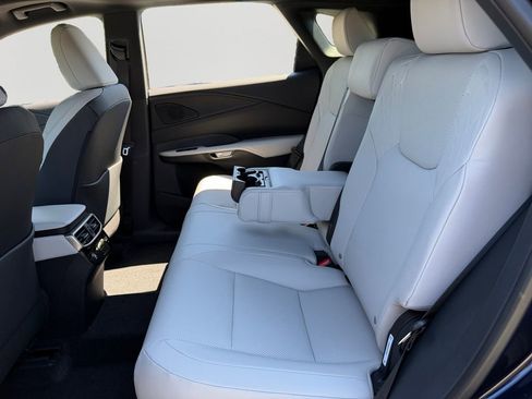 New 2026 Lexus RX 350 Premium AWD/4WD image 8