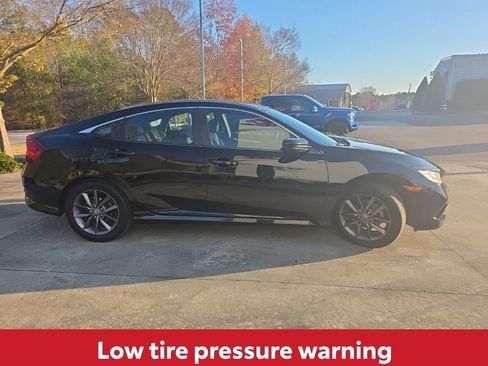 Used 2019 Honda Civic Sport image 9