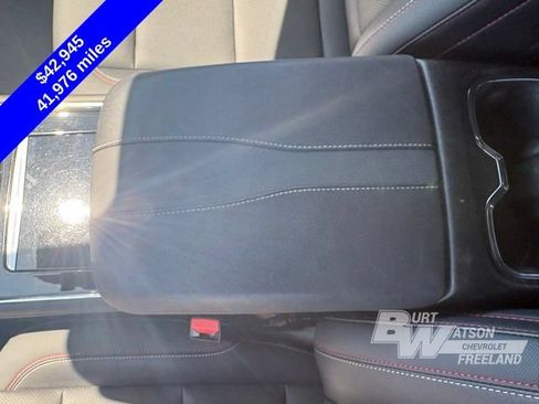 Used 2025 Chevrolet Traverse Z71 w/ Driver Confidence Package AWD/4WD image 22