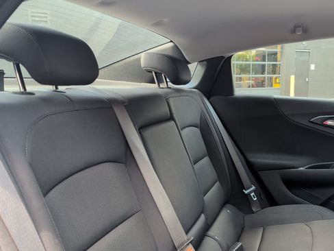 Used 2024 Chevrolet Malibu LT FWD image 19