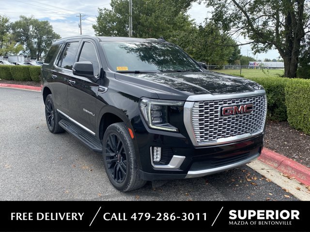 Used 2024 GMC Yukon Denali w/ Advanced Technology Package AWD/4WD image 1