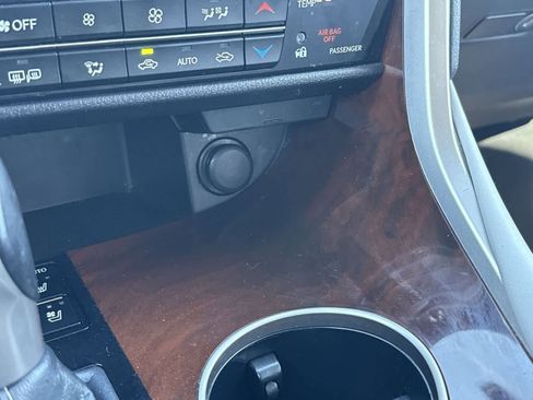 Used 2017 Lexus RX 350 AWD w/ Premium Package image 24